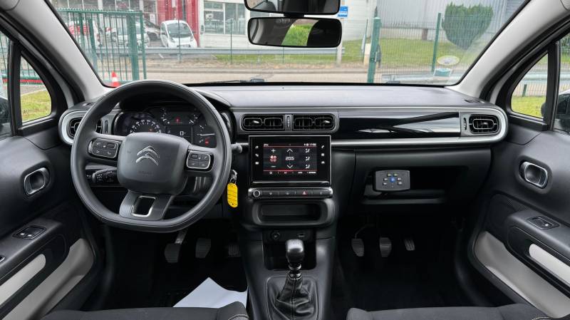 Location de véhicule double commande Auto-école Franqueville Auto proche de Rouen 76